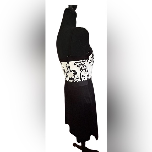 🖤GORGEOUS JESSICA HOWARD DRESS! NEUTRAL BLACK & WHITE! STUNNING 🖤 - Picture 13 of 16